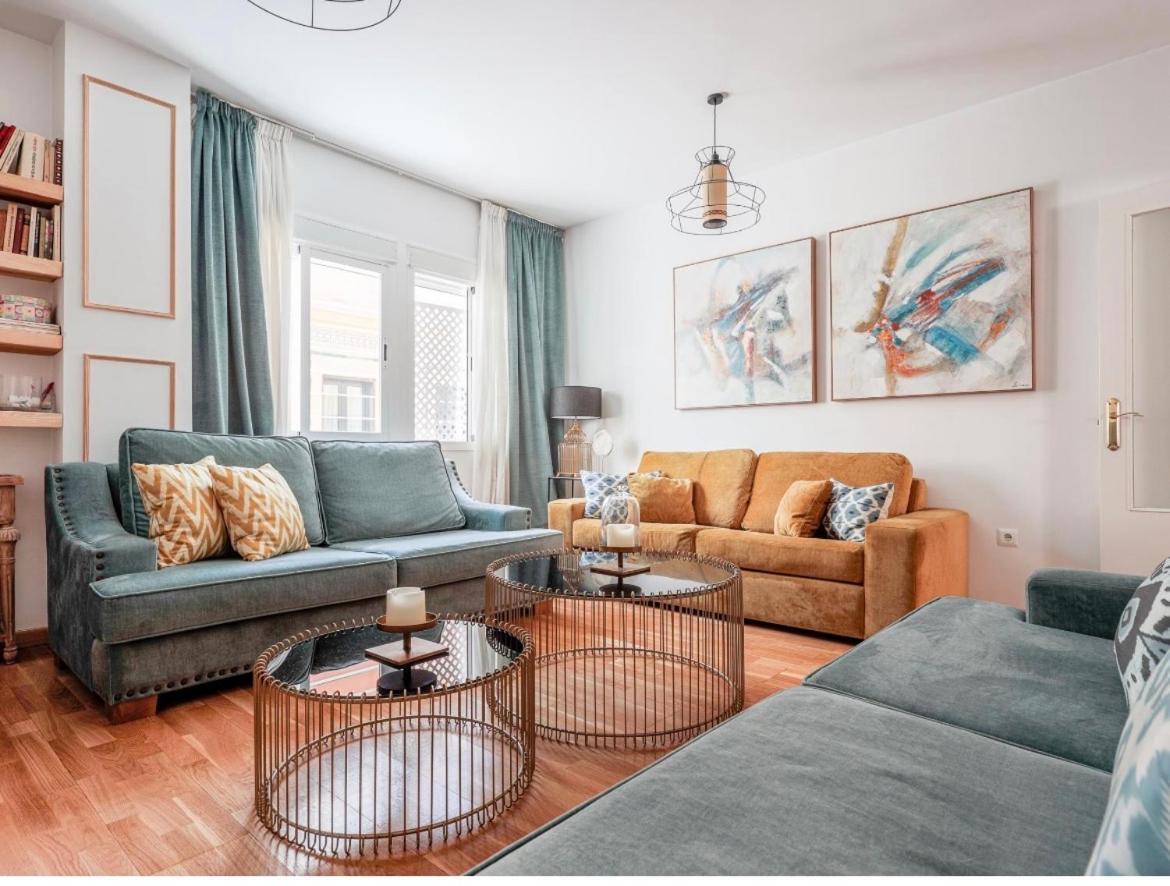 Exclusivo Duplex Con Terraza En Sevilla Экстерьер фото